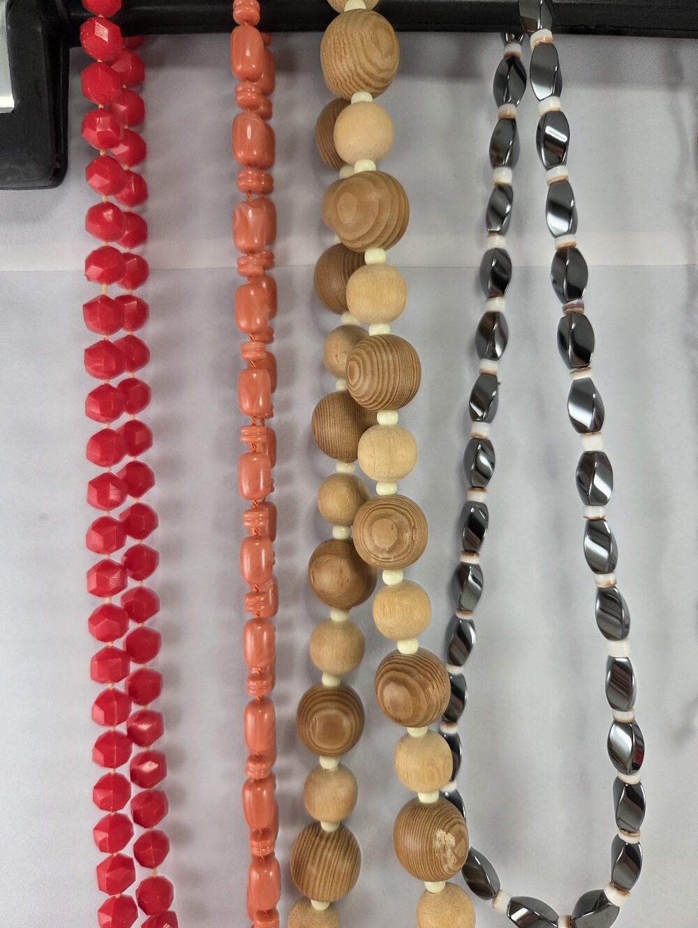 Vintage 1960s-80s Statement Necklace Lot, 8-Piece Retro Costume Collection - Picture 10 of 12